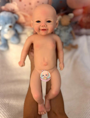 Poupée Reborn Silicone Carles Garçon 46cm / 2,7kg