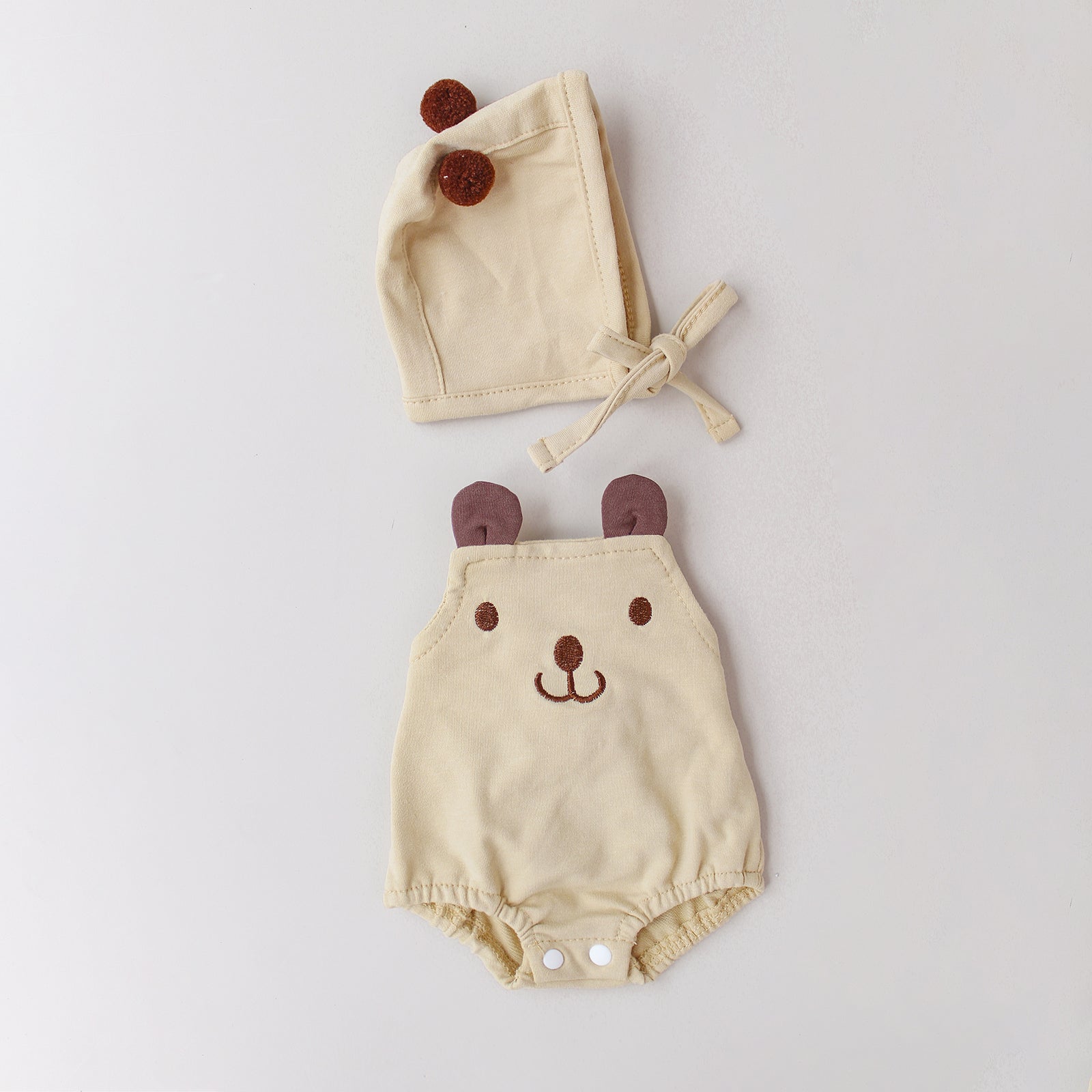 Conjunto ranita de osito com capota castanha - Para bebés reborn dos 36 aos 48 cm