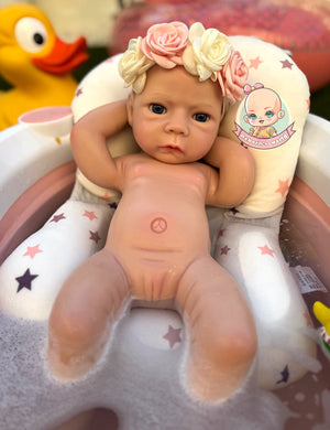Muneca reborn de silicona platino blanda Valeri pueda bañarse