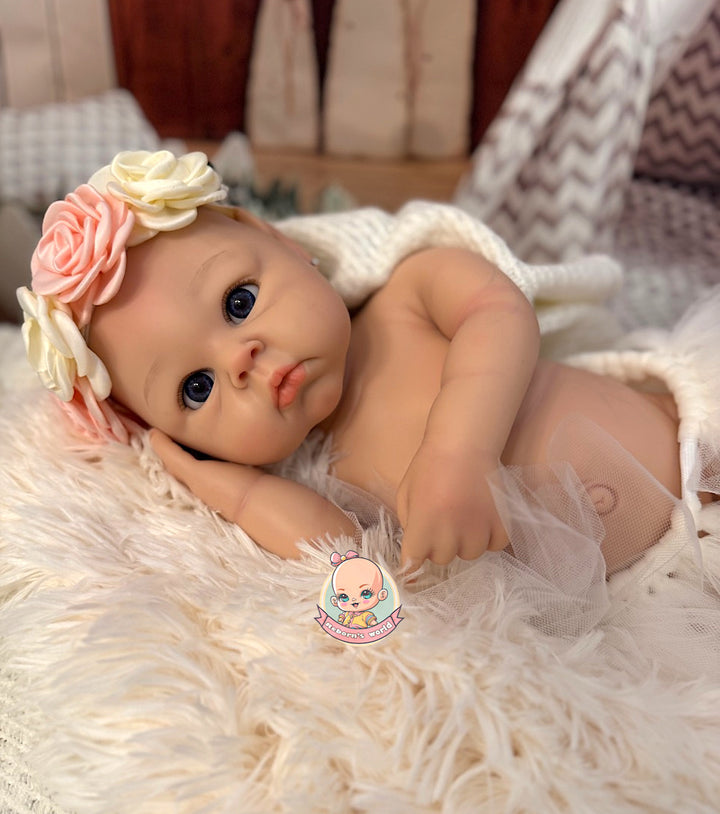 muñeca reborn pesa como un bebé real