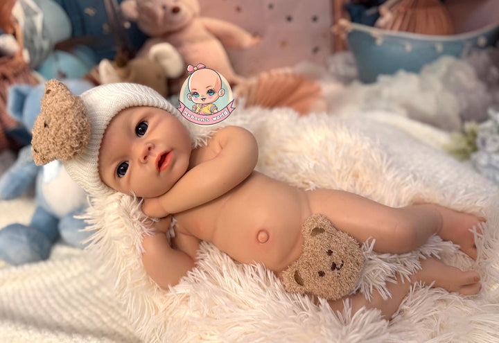 muñeco reborn manos en la cara Leslie